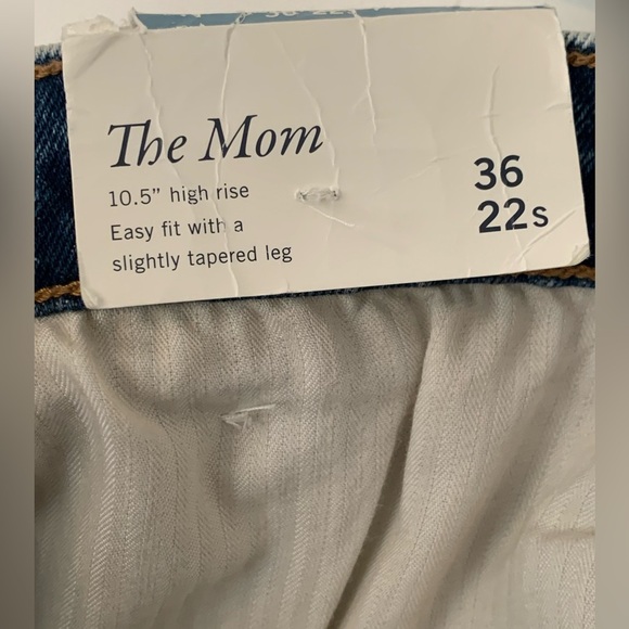 Abercrombie & Fitch Mom High Rise Womens 36/22 Leg Distressed Blue Jeans New - Picture 3 of 6